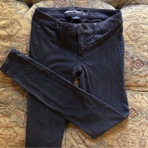 American Eagle Size 2 Long Gray Knit Jeggings/Jean Leggings Low Rise